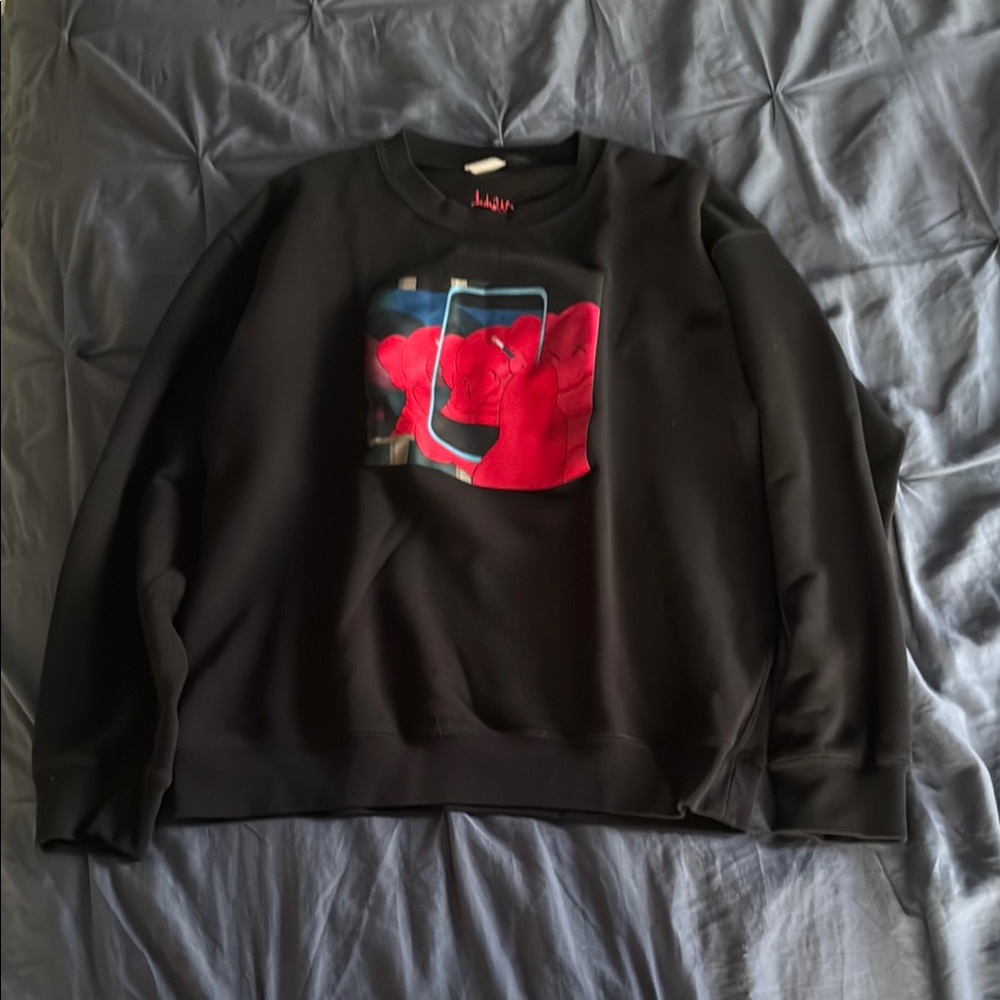 KAWS x Uniqlo Warhol Graphic 476119 Sweatshirt *AUTHENTIC*